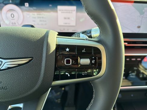 Used 2025 Genesis GV80 2.5T Standard image 23
