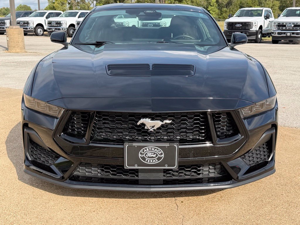 Used 2025 Ford Mustang GT RWD image 12