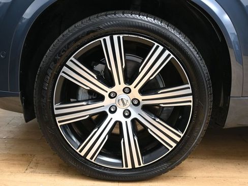 Used 2023 Volvo XC90 B6 Ultimate w/ Protection Package Premier AWD/4WD image 38
