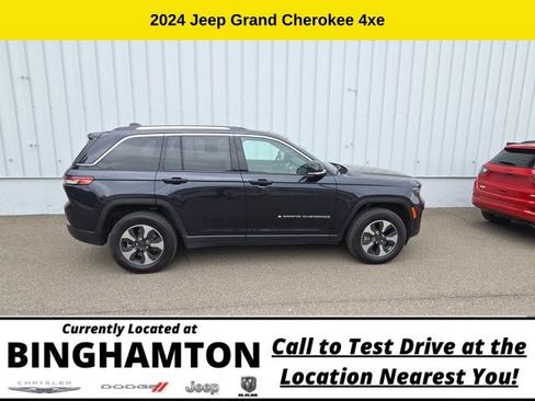 Used 2024 Jeep Grand Cherokee Limited 4xe AWD/4WD image 3