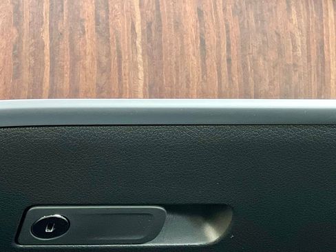 Certified 2025 Mercedes-Benz C 300 4MATIC Sedan image 24