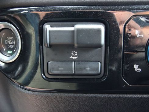 Used 2026 Chevrolet Silverado 1500 RST AWD/4WD image 27