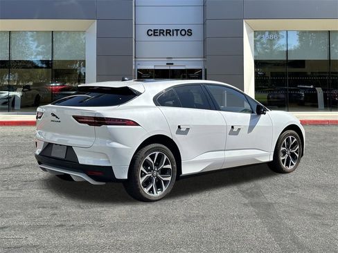 New 2024 Jaguar I-PACE R-Dynamic HSE image 5