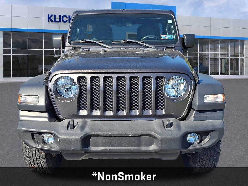 Used 2018 Jeep Wrangler Unlimited Sport S AWD/4WD image 2