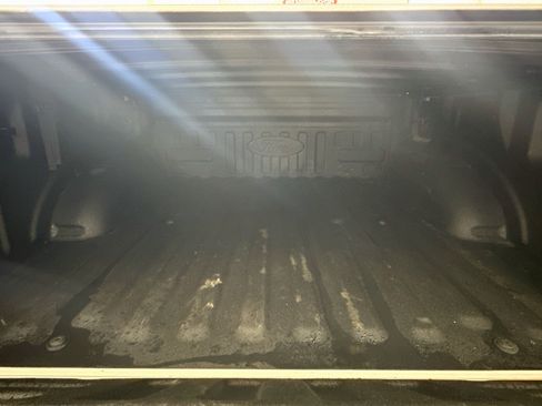 Used 2019 Ford F150 Lariat w/ Equipment Group 502A Luxury AWD/4WD image 30