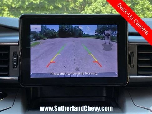 Used 2021 Ford Explorer XLT w/ Equipment Group 202A AWD/4WD image 31