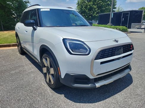 Used 2025 MINI Cooper Countryman S w/ Comfort Package Max image 7