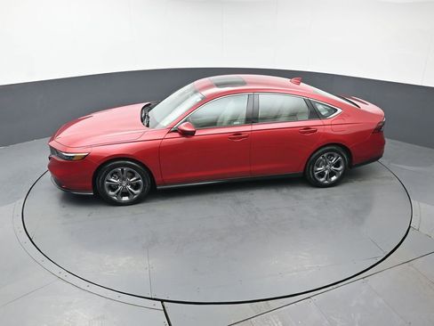 Certified 2023 Honda Accord EX image 42