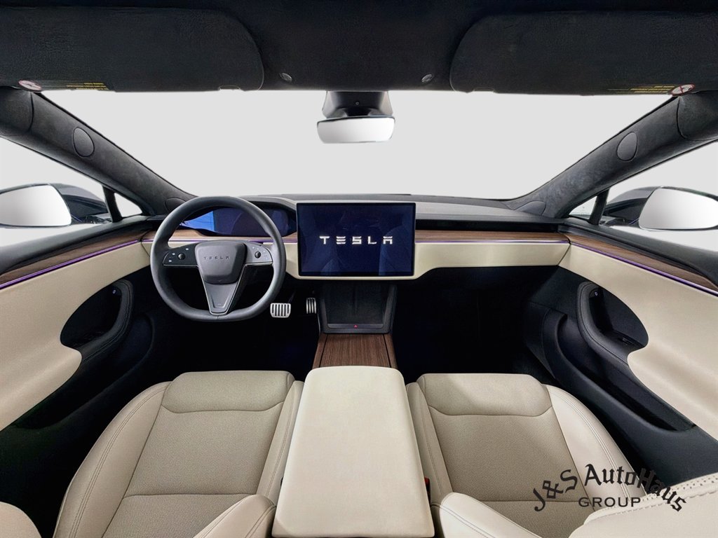 Used 2026 Tesla Model S AWD/4WD image 29