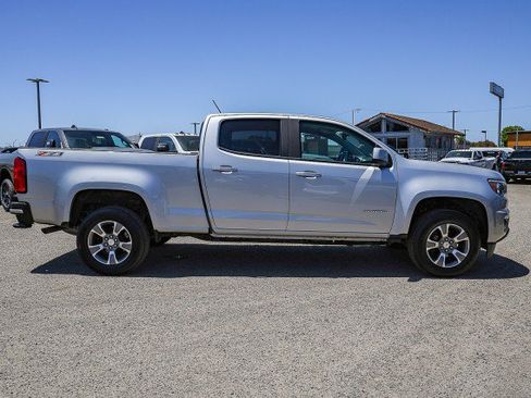 Used 2018 Chevrolet Colorado Z71 RWD image 3