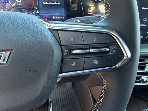 New 2027 Chevrolet Traverse LT w/ Midnight/Sport Edition FWD image 22