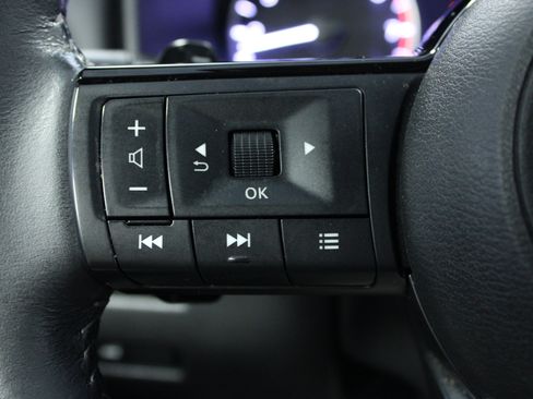 Used 2023 Nissan Rogue SL AWD/4WD image 20