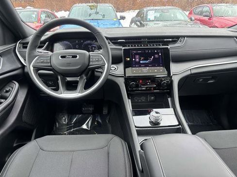 New 2026 Jeep Grand Cherokee Laredo X image 7