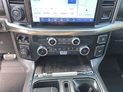 Used 2023 Ford F150 Lariat w/ Equipment Group 502A High AWD/4WD image 28