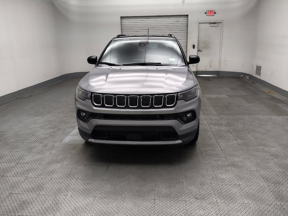 Used 2023 Jeep Compass Limited AWD/4WD image 15