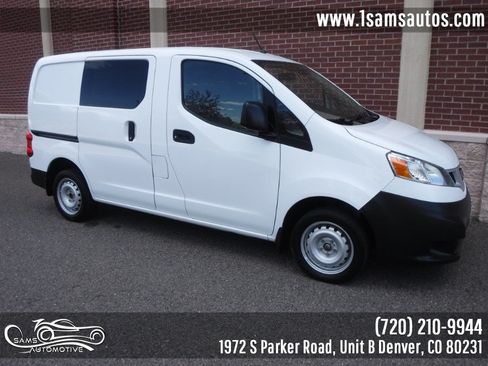 Used 2019 Nissan NV200 S FWD image 2