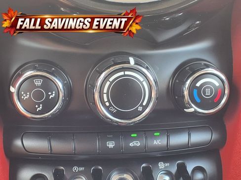 Used 2014 MINI Cooper 2-Door Hardtop FWD image 25