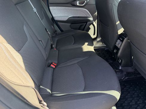 Used 2023 Jeep Compass Sport AWD/4WD image 25