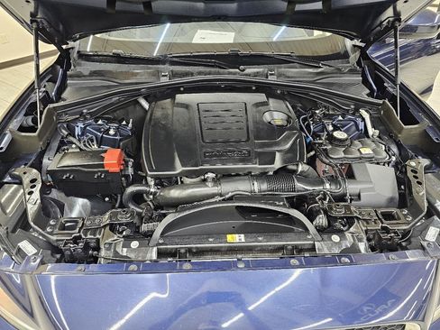 Used 2018 Jaguar F-PACE Premium AWD/4WD image 44