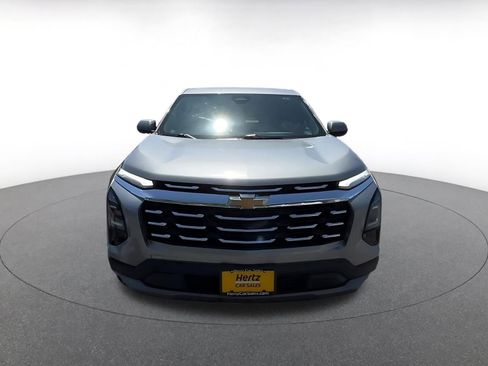 Used 2025 Chevrolet Equinox LT AWD/4WD image 4