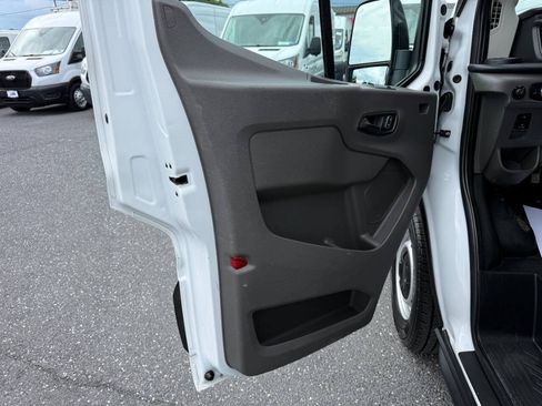 Used 2022 Ford Transit 250 148 High Roof RWD image 11
