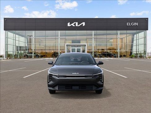 New 2026 Kia K4 FWD image 2