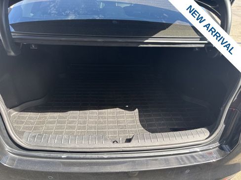 Used 2018 Kia Optima LX image 13