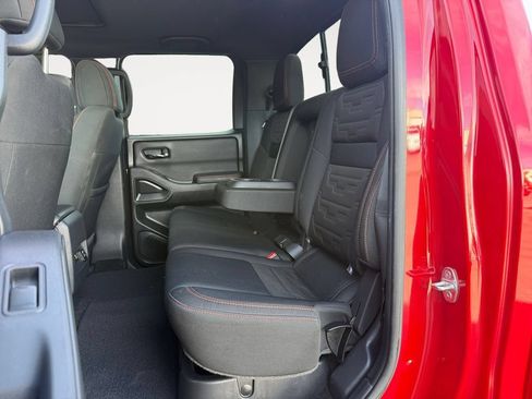 Used 2023 Nissan Frontier PRO-4X AWD/4WD image 13