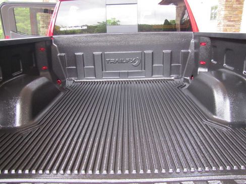 Used 2021 GMC Sierra 1500 Elevation w/ Preferred Package AWD/4WD image 30