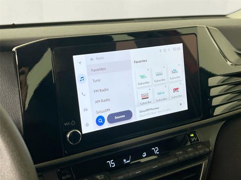 Used 2025 Toyota Camry LE image 14