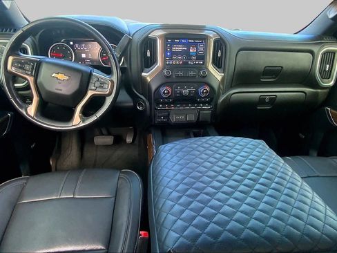 Used 2022 Chevrolet Silverado 2500 High Country w/ Z71 Off-Road Package AWD/4WD image 15
