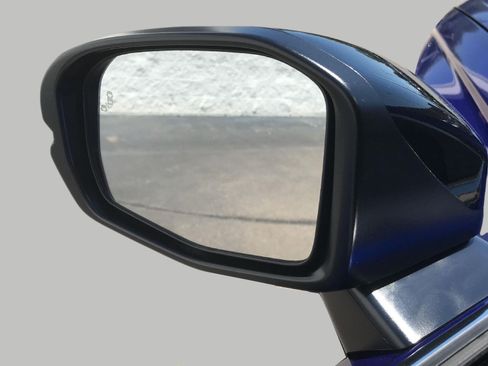 Used 2025 Honda CR-V Sport-L image 18