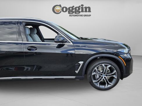 New 2026 BMW X5 sDrive40i w/ Premium Package image 11