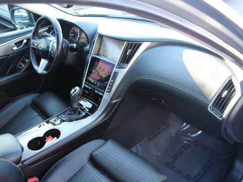 Used 2018 INFINITI Q50 Sport RWD image 21