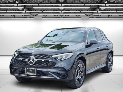 Certified 2026 Mercedes-Benz GLC 300 4MATIC image 5