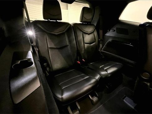 Used 2023 Cadillac XT6 Sport w/ Technology Package image 30