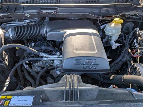 Used 2017 RAM 1500 Classic SLT image 21