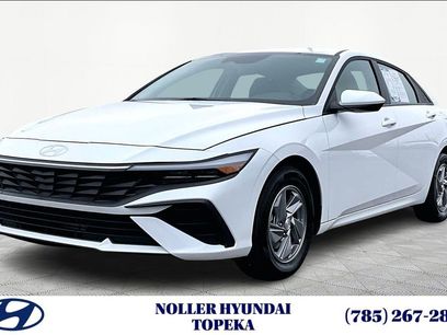 Used 2024 Hyundai Elantra SE