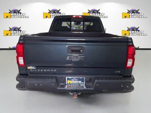 Used 2018 Chevrolet Silverado 1500 LTZ Z71 w/ LPO, Black Pack AWD/4WD image 6