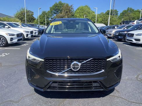 Used 2023 Volvo XC60 B6 Ultimate w/ Protection Package Premier AWD/4WD image 2