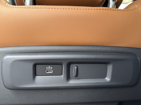 Certified 2023 BMW X5 sDrive40i w/ Premium Package image 38