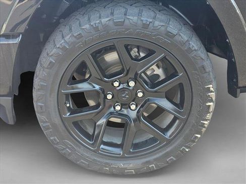Used 2021 RAM 1500 Laramie AWD/4WD image 24