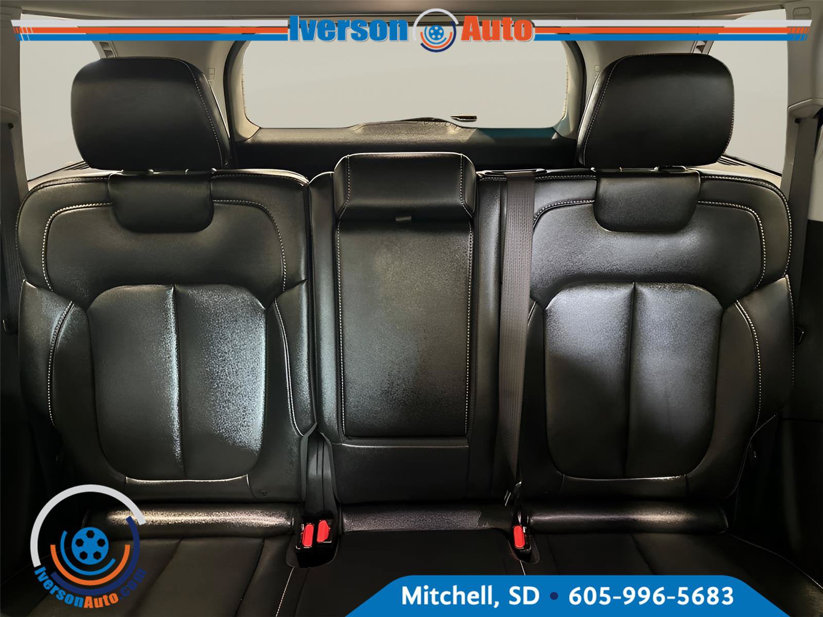 Used 2023 Jeep Grand Cherokee Limited AWD/4WD image 26