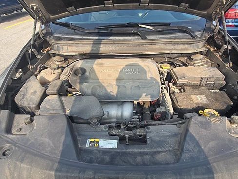Used 2017 Jeep Cherokee Limited AWD/4WD image 11