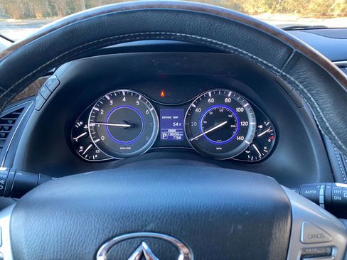 Used 2017 INFINITI QX80 4WD w/ Driver Assistance Package image 26