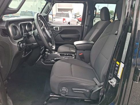 Used 2022 Jeep Wrangler Unlimited Sport AWD/4WD image 14
