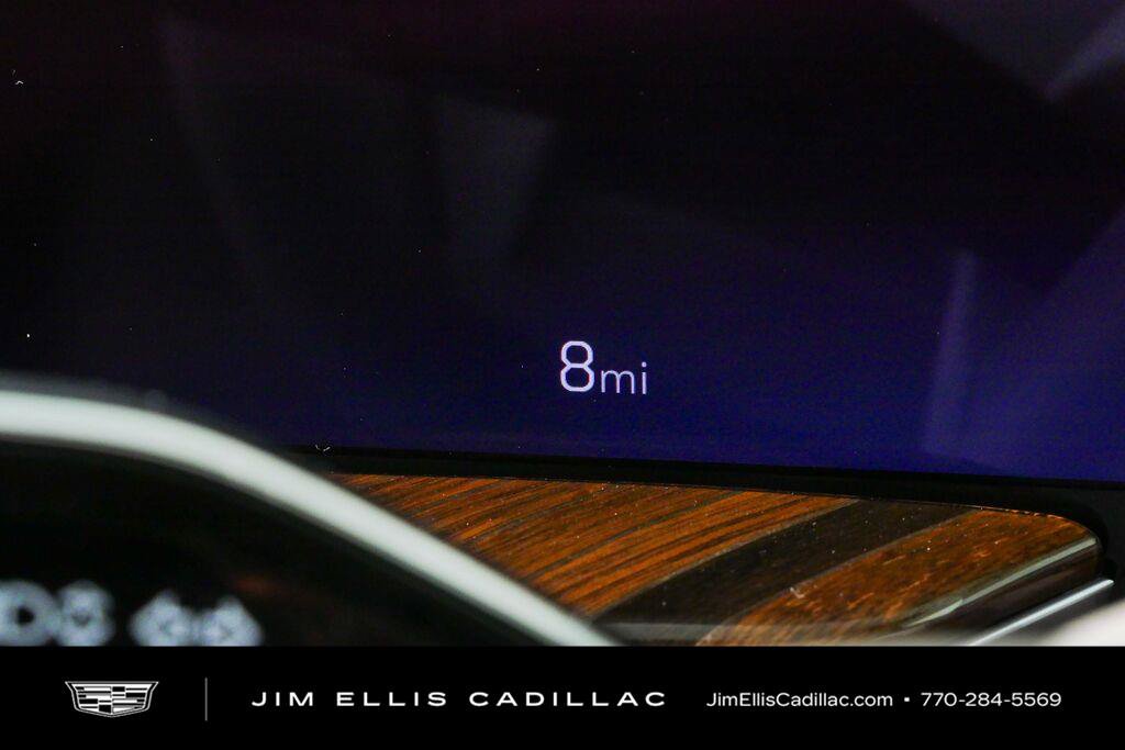 New 2026 Cadillac Escalade Platinum Sport w/ LPO, ONYX Package AWD/4WD image 13