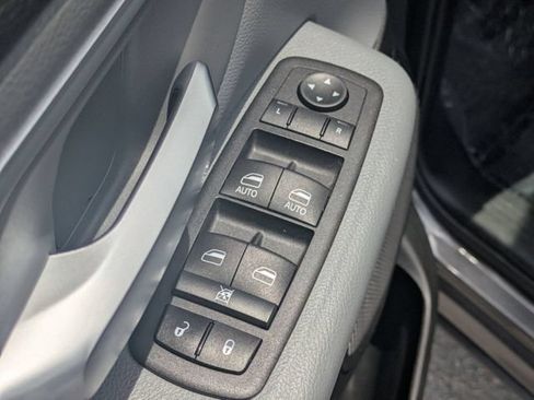 Used 2023 RAM 1500 Big Horn AWD/4WD image 13