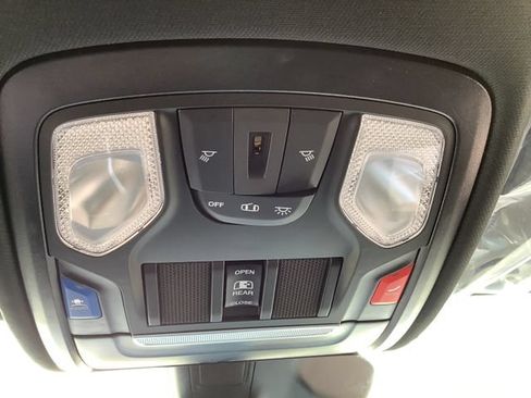 New 2026 RAM 1500 Express AWD/4WD image 14