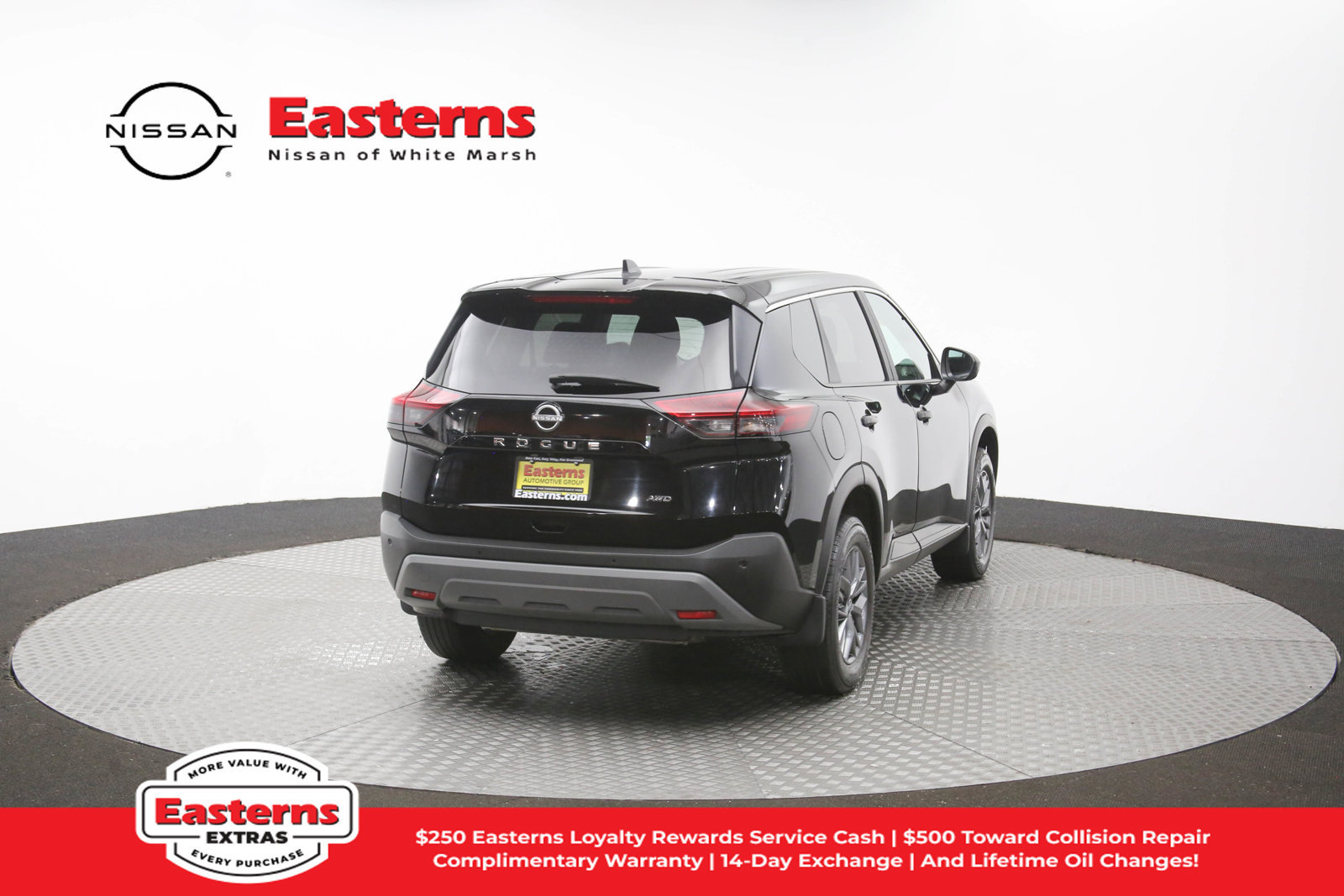 Used 2023 Nissan Rogue S AWD/4WD image 35